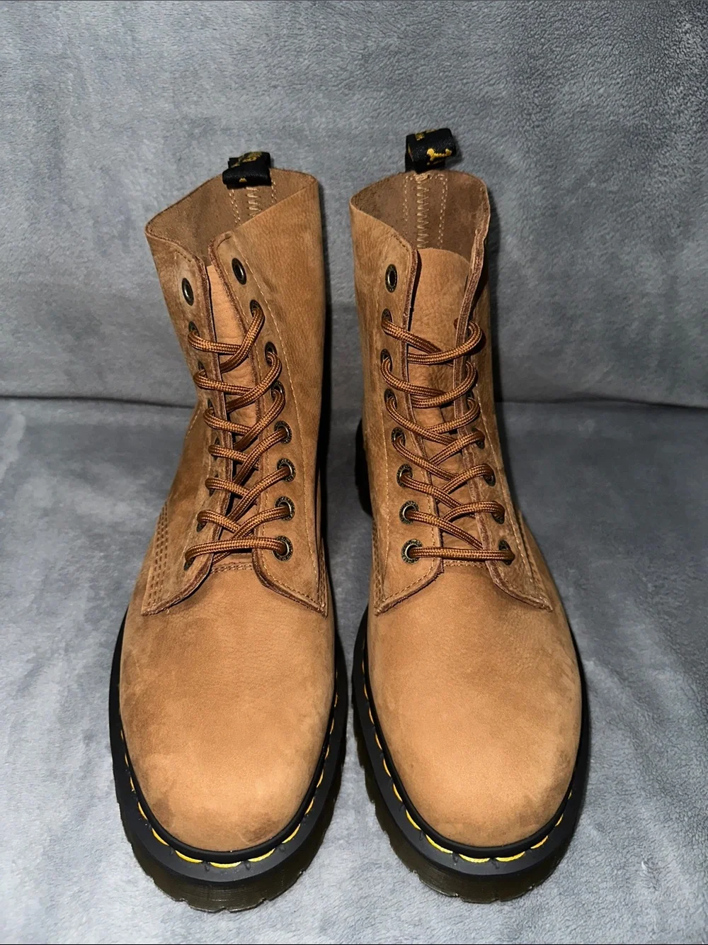NWOB Men’s Dr. Martens 1460 Pascal Bex 8-Eye Dessert Brown Lace-Up Boot Size 12